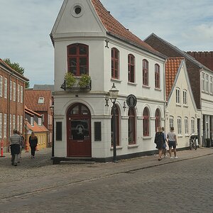 (c)K.R 540DSC 3710