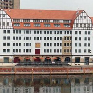 wowarich