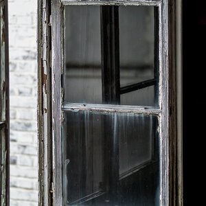 Fenster in Übergang im Industriebetrieb