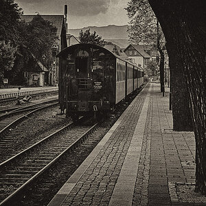 Am Bahnsteig 2