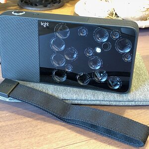 light L16 Vorderansicht