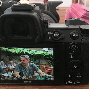 NikonZ7 Display