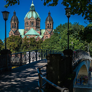 Mariannenbrücke u St. Lukas