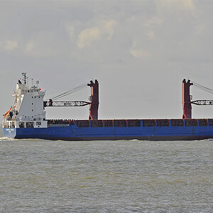 7007114Pxl