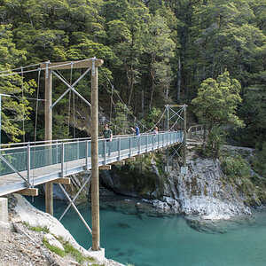 Brücke Blue Pools