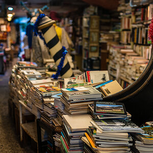 Buchhandlung acqua alta