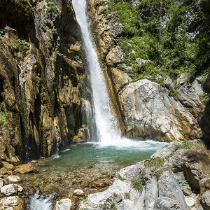 Tschauko Wasserfall.jpg