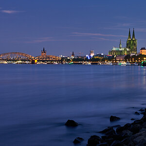 Köln_UnterZoobruecke_20190723_221205.jpg