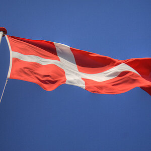 D2C8794tm k
Dänische Flagge