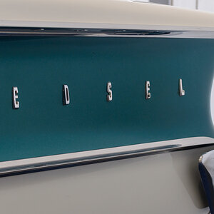Edsel Pacer Detail