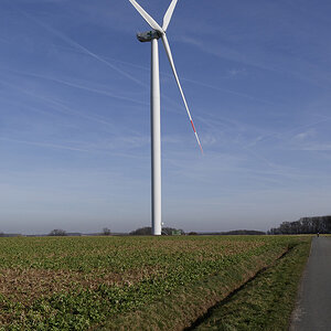 _1060239Kxl.jpg