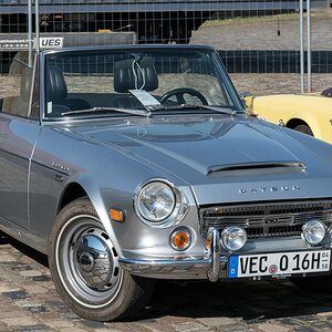Datsun Fairlady 2000 Roadster (1967-70)