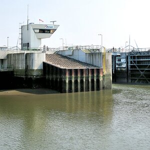 Aussenschleuse Husum.jpg