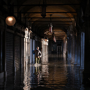 Venedig_NFF_PZ6_6007.jpg