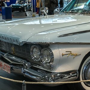 Plymouth Fury Sport Suburban (1960)
