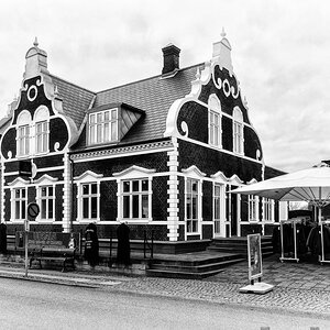 TZ_DSC01129_SW.jpg