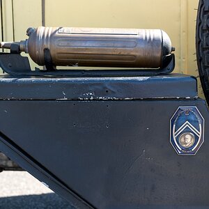 ar-162-14.jpg