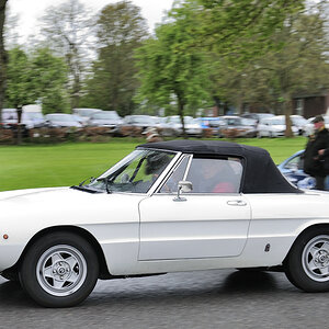 Alfa Romeo Duetto Spider