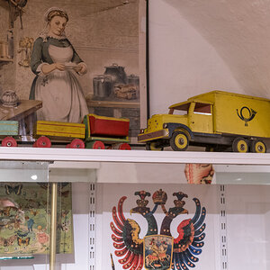 1901-post-004.jpg