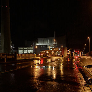 Hafen Bremen bei Nacht 2.jpg