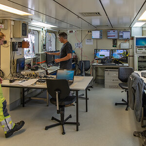 201004 AL546 NF-F-17.jpg