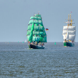 _2HT0049##.JPG