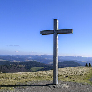Gipfelkreuz Belchen.jpg