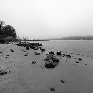 P1025086a_klein_sw.jpg