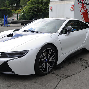 BMW i8 eDrive 1