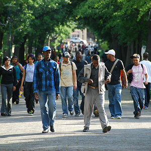 Menschen Stadtpark Kapstadt.jpg