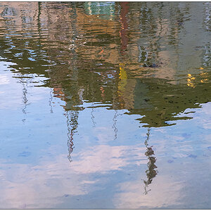 025 Spiegelung am Holstenfleet