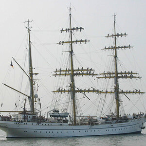 Gorch Fock Lissabon.jpg