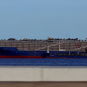 Unbekanntes Schiff.jpg