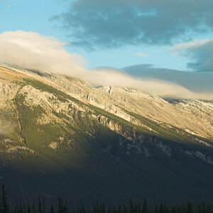 Berg bei Banff (Kanada) im Abendlicht