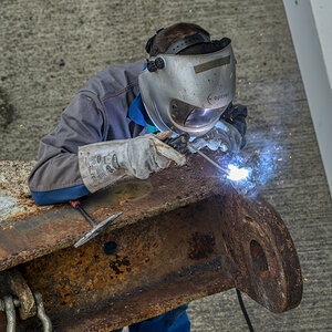 _F752819_107#.JPG
