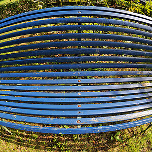 Gartenbank blau.jpg
