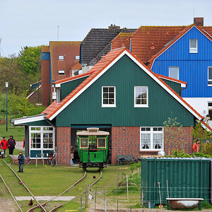 Spiekeroog Pferdebahn.jpg