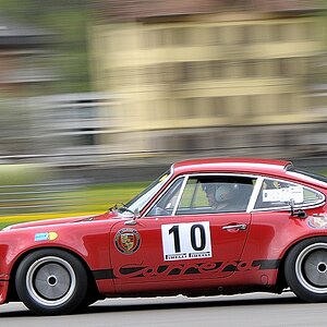 Porsche.jpg