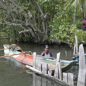 Sri Lanka Boat.jpg