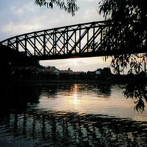 LOMO.1.jpg