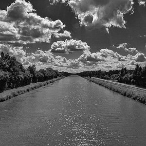 Kanalwolken (1 von 1).JPG