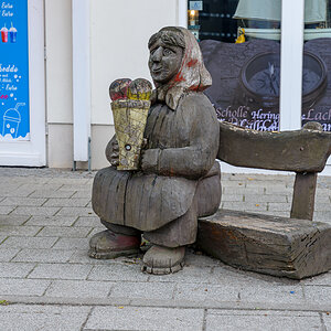 OF2_51853.jpg