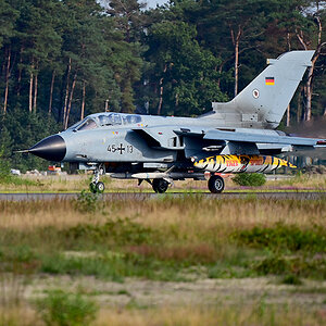 D6_14745.jpg