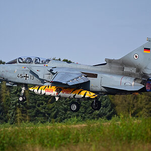 D6_14755.jpg
