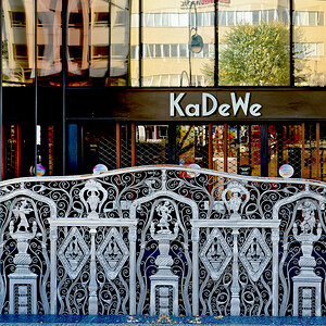 02-Berlin-Bus-KaDeWe.jpg