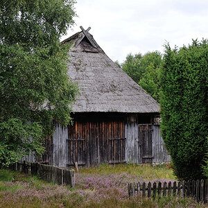 Scheune Lüneburger Heide.jpg