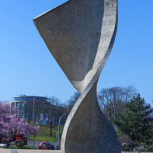 OF2_55770.jpg