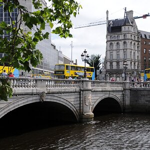O'Connell Bridge
