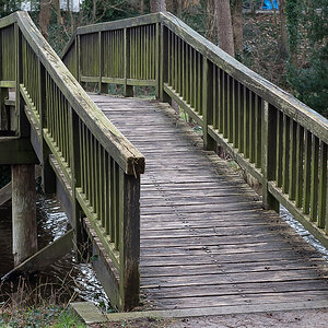 Seepark-Brücke (1 von 1).jpg