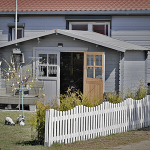 Erste eigene Hütte.jpg